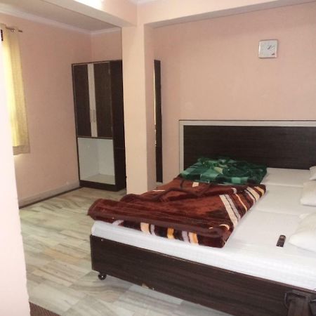 Hotel Gem Palace Jaipur Buitenkant foto